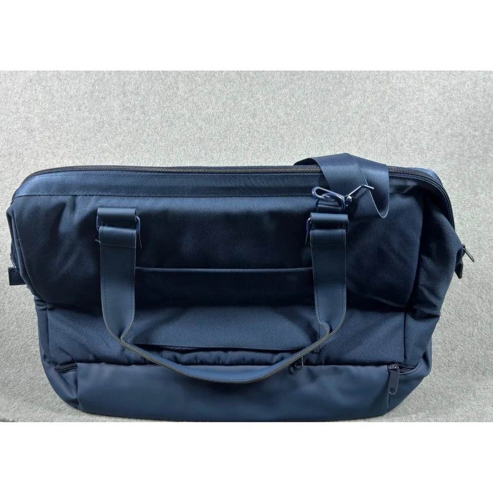 Tampa Bay Lightning Heritage Style Duffle Bag HitPromo Travel Gym Laptop